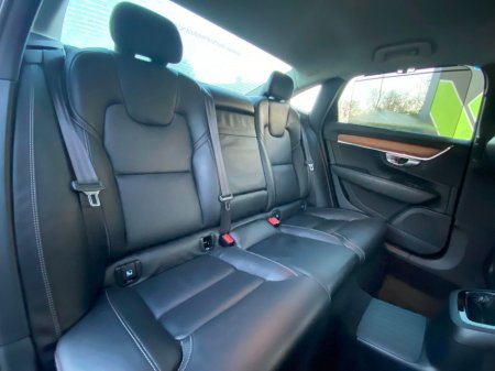 2020 Volvo S90 T8 INSCRIPTION PHEV €33,995 thumbnail