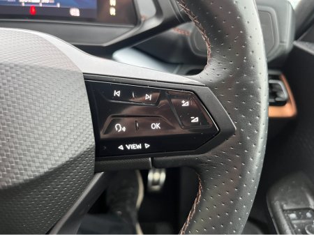 2022 Cupra Born 58KW 204HP EV //REVERSE CAMERA//SAT NAV//ADAPTIVE CRUISE CONTROL// €19,950 thumbnail