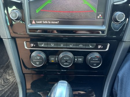 2014 Volkswagen Golf - thumbnail 19