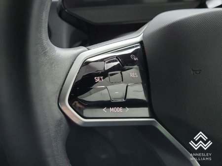 2023 Volkswagen ID.3 Life 204HP 58kWh €21,950 thumbnail