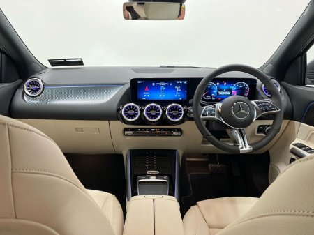 2026 Mercedes-Benz GLA Class - thumbnail 2