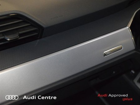 2025 Audi Q3 35 TDI 150 S-T SE €52,499 thumbnail