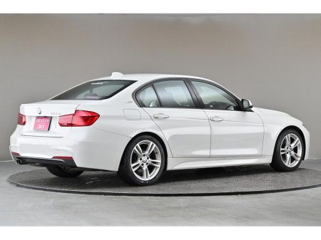 2017 BMW 3 Series - thumbnail 10