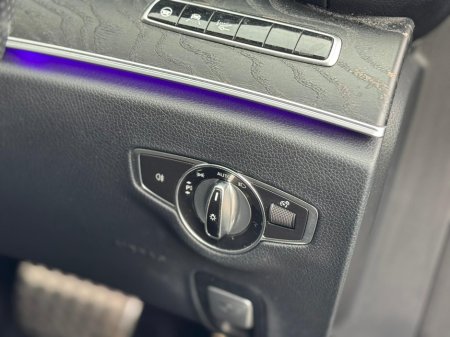 2017 Mercedes-Benz E Class - thumbnail 28