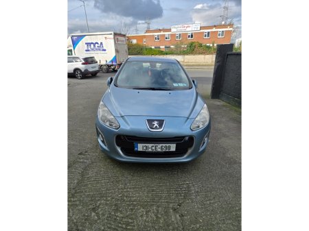 2013 Peugeot 308 - thumbnail 11