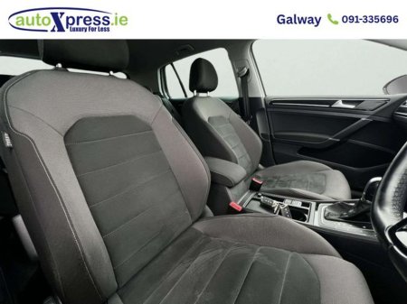 2019 Volkswagen Golf - photo 6