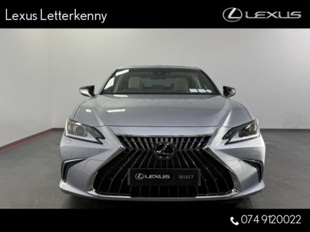 2025 Lexus ES 300 H ES300h Dynamic €60,995 thumbnail