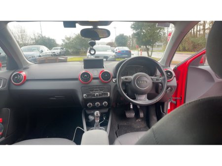 2015 Audi A1 - thumbnail 5