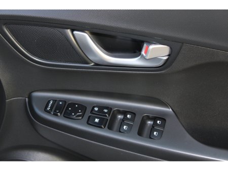 2023 Hyundai Kona Kona EV Executive 39 kWh €20,950 thumbnail