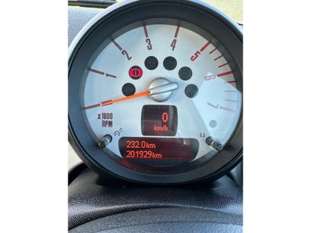 2012 MINI Hatch - thumbnail 3