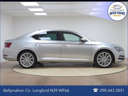 2020 Skoda Superb - photo 4