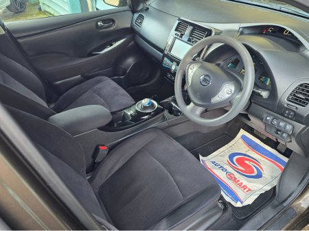 2017 Nissan Leaf 172 EV SV 30KW 4DR AUTO €6,995 thumbnail