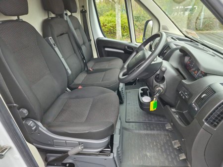 2024 Peugeot Boxer - thumbnail 15