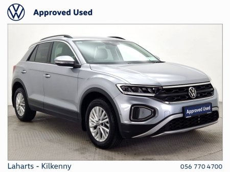2023 Volkswagen T-Roc LIFE 1.0TSI 110HP €27,950