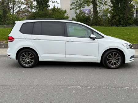 2016 Volkswagen Touran - photo 3