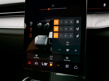 2024 Polestar 3 Long Range Dual Motor 111kWh €74,950 thumbnail