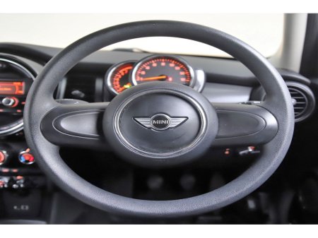 2018 MINI Hatch 1.5 6SPD 5DR *BI-TONE ROOF* €16,890 thumbnail