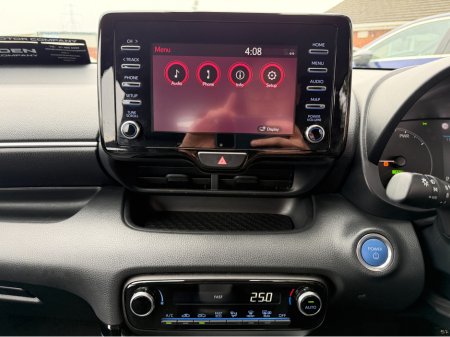 2023 Toyota Yaris - thumbnail 17