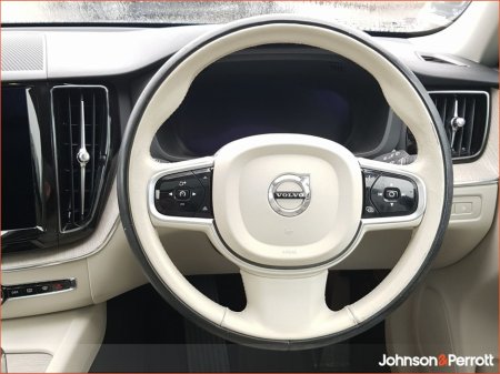 2022 Volvo XC60 T6 350hp AWD PHEV Plus Dark (Two Year Volvo Warranty + Two Year Volvo Service Plan) €46,900 thumbnail