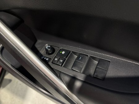 2023 Toyota Corolla Cross LUNA SPORT 4DR AUTO €34,750 thumbnail