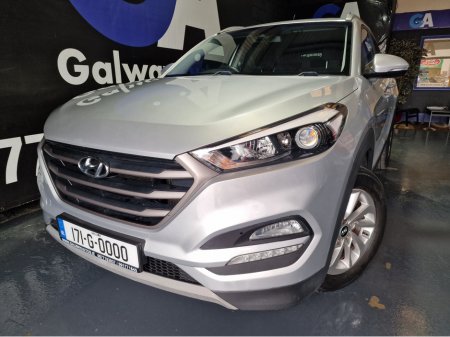 2017 Hyundai Tucson SE NAV-LOW MILEAGE-REAR CAMERA WITH SENSORS