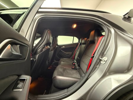 2015 Mercedes-Benz GLA Class - thumbnail 17