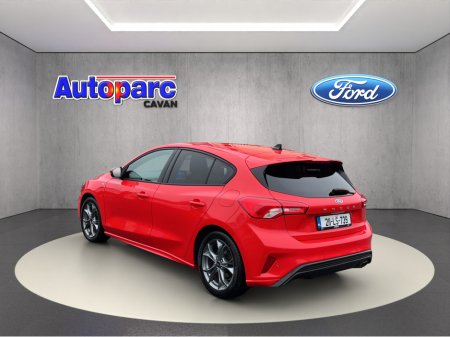 2021 Ford Focus ST-LINE EDITION 5DR 1.5 TD 120 M6 €21,950 thumbnail