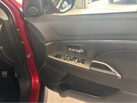 2019 Mitsubishi ASX - thumbnail 17