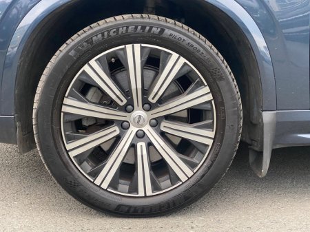 2022 Volvo XC90 - thumbnail 10