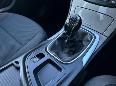 2016 Opel Insignia SC 1.6 CDTI 136PS 4DR €8,950 thumbnail