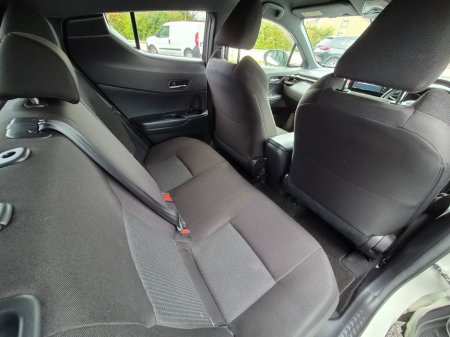 2019 Toyota C-HR - thumbnail 9