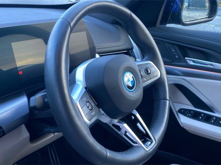 2025 BMW iX1 eDrive20 M Sport €53,950 thumbnail