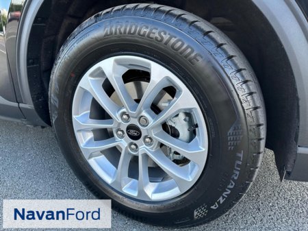 2026 Ford Kuga - thumbnail 9