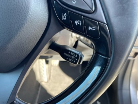 2019 Toyota C-HR - thumbnail 16