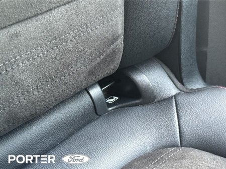 2023 Ford Kuga *BLACK EDITION* ST LINE X PHEV 2.5 225PS AUTO thumbnail