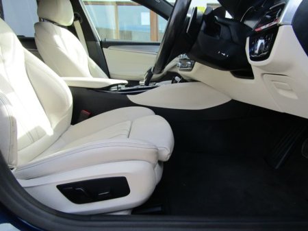 2018 BMW 5 Series - thumbnail 15