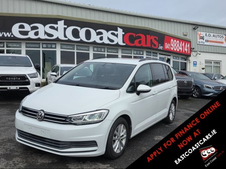 2017 Volkswagen Touran - thumbnail 1