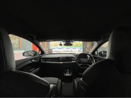 2022 Audi Q4 e-tron - thumbnail 18