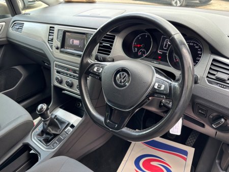 2015 Volkswagen Golf SV 1.6 TDI 110 bhp Comfortline €10,950 thumbnail