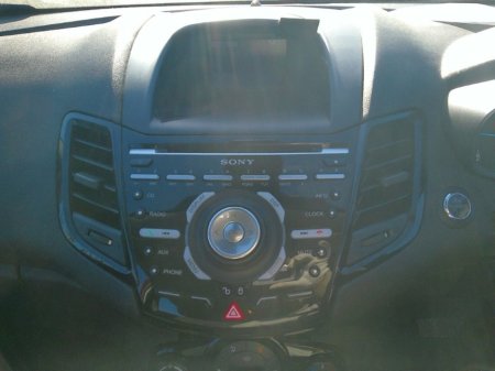 2015 Ford Fiesta - thumbnail 6