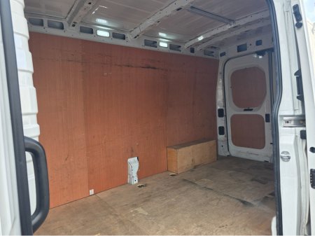 2024 Maxus Deliver 9 LH FWD E6E 2DR €18,292