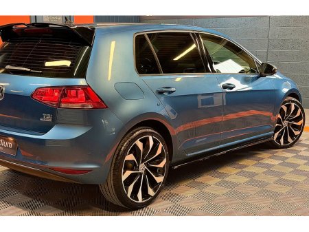 2014 Volkswagen Golf - thumbnail 16