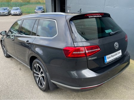 2019 Volkswagen Passat - thumbnail 6