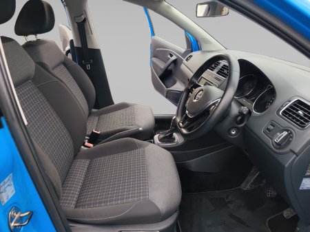 2015 Volkswagen Polo - thumbnail 8