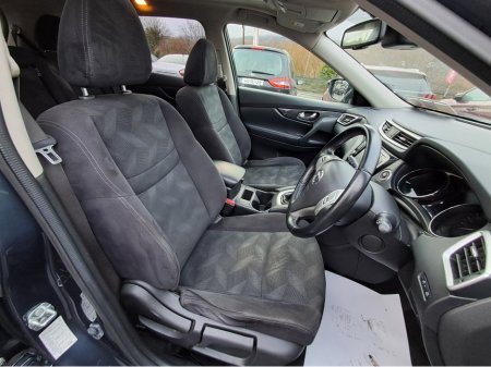 2014 Nissan X-Trail - thumbnail 10