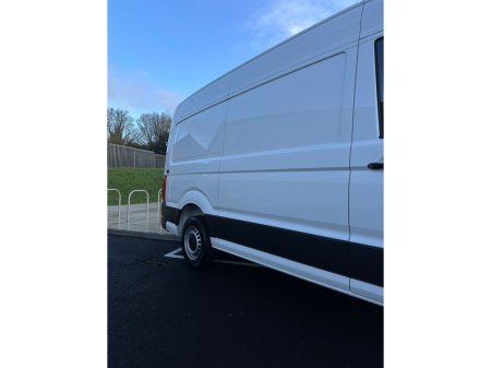2020 Volkswagen Crafter T 35 MWB 140HP MANUAL 6SPEED FWD 5DR €17,950 thumbnail
