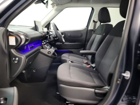 2026 Hyundai Inster - thumbnail 7