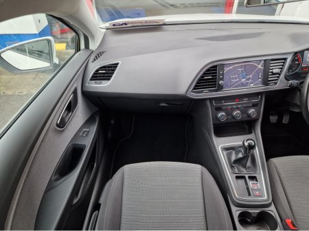 2017 SEAT Leon SE TECHNOLOGY-1.2 PETROL-LOW MILES €13,950 thumbnail