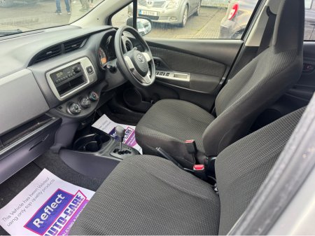 2014 Toyota Yaris DBA-KSP130 5DR AUTO €6,999 thumbnail