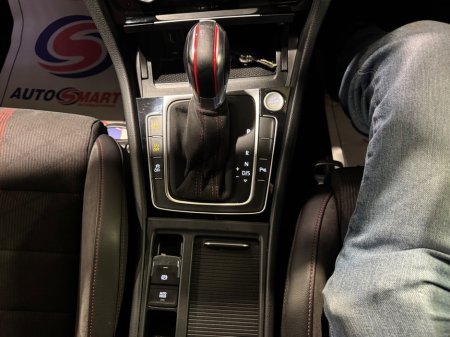 2019 Volkswagen Golf - thumbnail 23